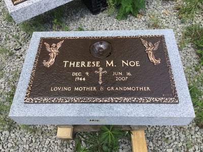 Noe - Bronze Memorial