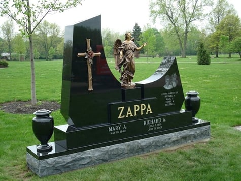 Zappa - Angel Statue Looking Up - Calvary Cemetery Lorain