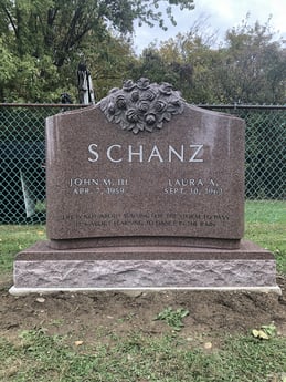 Schantz - CORAL ROSE - Monument