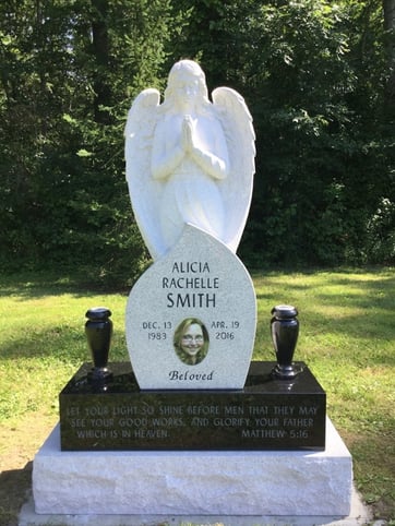 Smith - Upright Monument - Praying Angel Statue