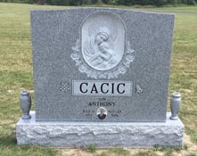 Cacic - Monumento ao Cemitério de Upright - All Souls Cemetery