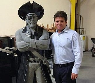 Milano Monuments Donates Rocky River High School Pirate Statue