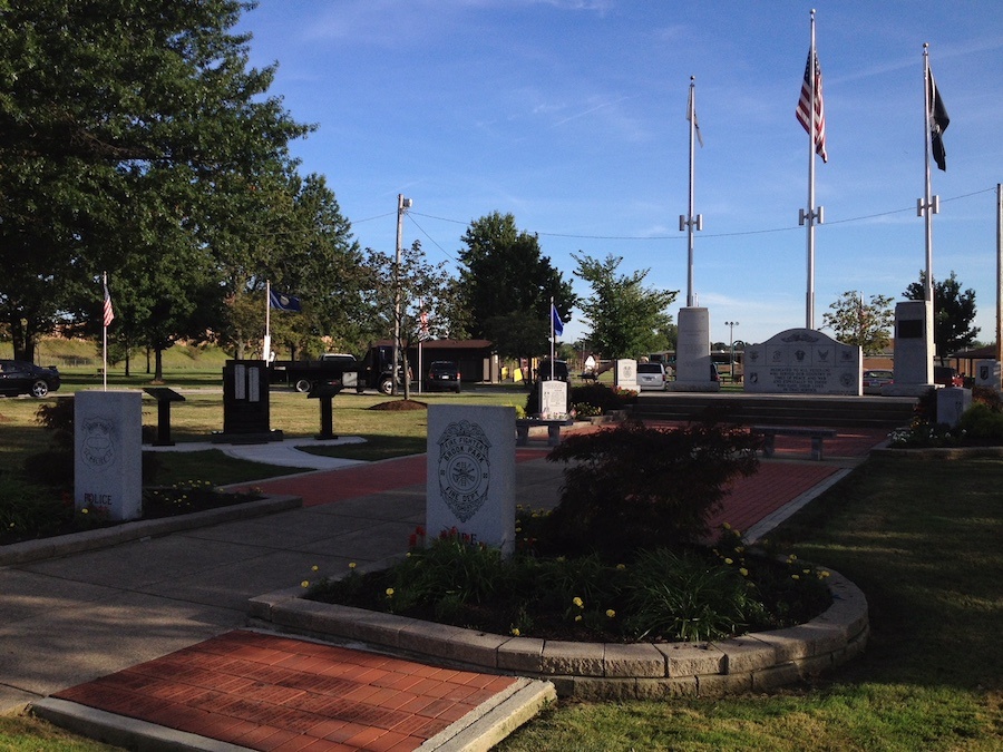 Civic_Memorial_Veterans_Memorial_Brookpark_Ohio